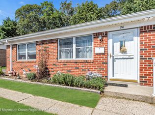 20 Skyline Dr, Brick, NJ 08724