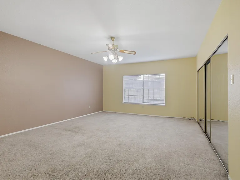 506 Wilcrest Dr #506 — Photo 12