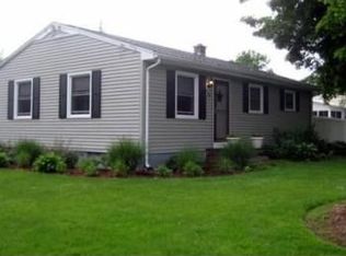 96 Talmadge Dr, Springfield, MA 01118