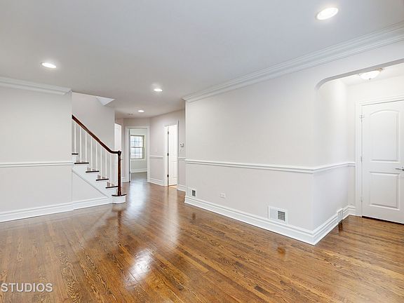 4th image of 6834 S Keeler Ave