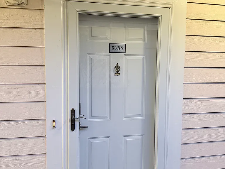 8733 Coralbell Ln — Photo 2