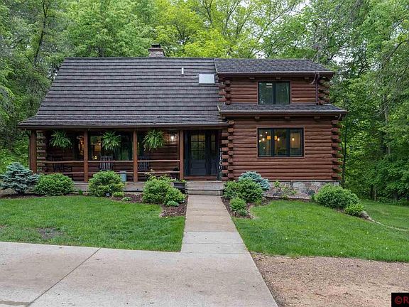 4th image of 37815 Hillside Dr