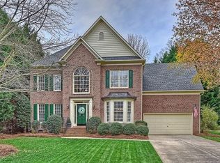 6811 Curlee Ct, Charlotte, NC 28277