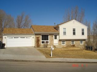 485 Connecticut Pl, Green River, WY 82935