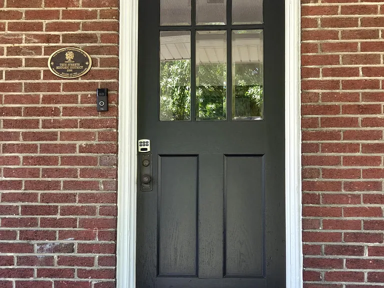 428 Maple St — Photo 3