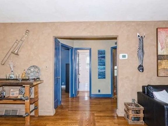 2nd image of 190 Birchwood Dr