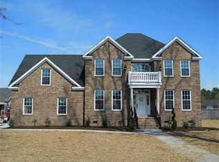 900 Timber Neck Close, Chesapeake, VA 23320