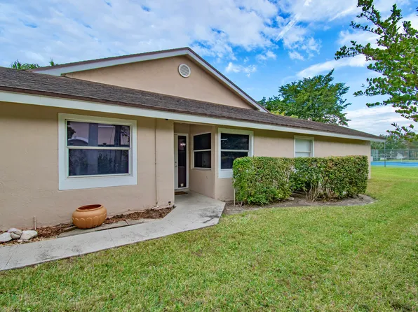 1250 NW 51 Street, Deerfield Beach, FL 33442