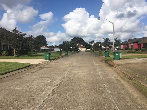 4th image of 1808 Lake Salvador Dr