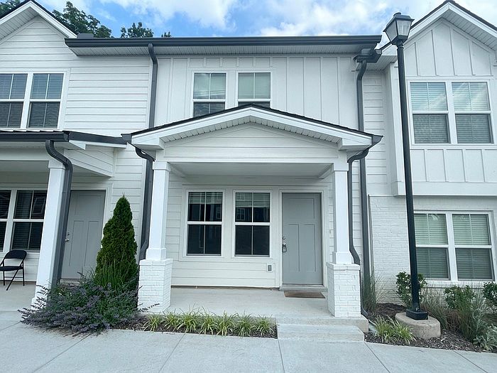 1st image of 644 Hadley Village Blvd