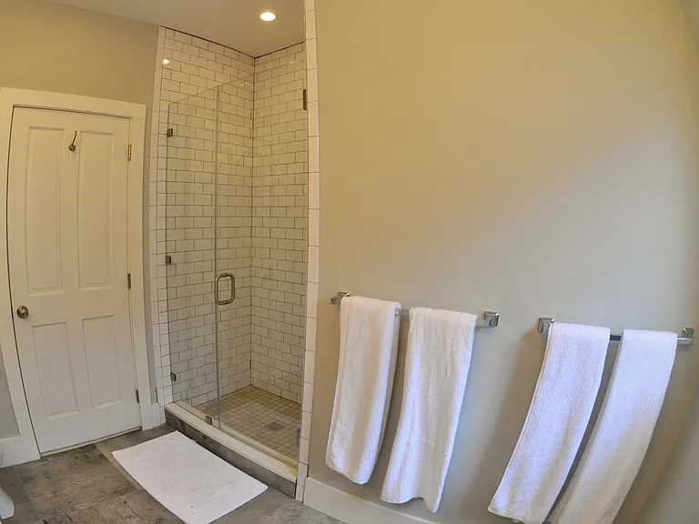 33 Bogard St — Photo 14