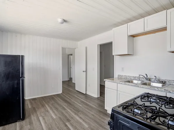 902 3rd Ave APT 1, Dayton, KY 41074