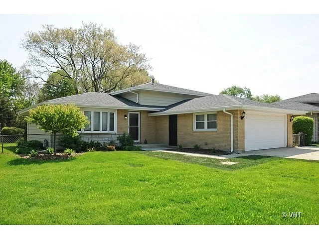 17931 66th Ave photo 1