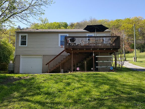 3rd image of 3014 Greenway Dr