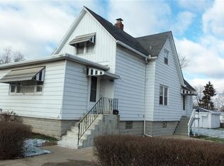 1113 Gostlin St, Hammond, IN 46327