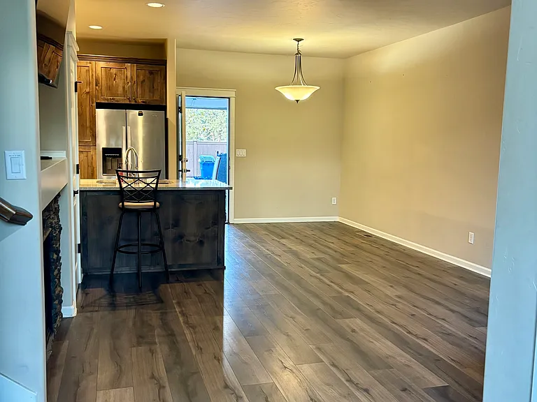 20928 NE High Desert Ln — Photo 3