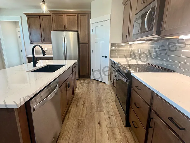 4000 Arrowhead Trl — Photo 11