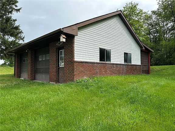 5th image of 4254 Battle Ridge Rd S