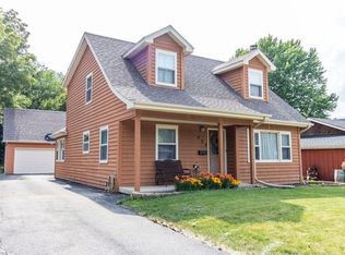 608 S Ben St, Plano, IL 60545