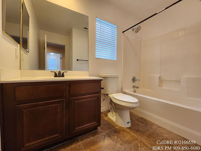 4135 Garvey Way — Photo 12