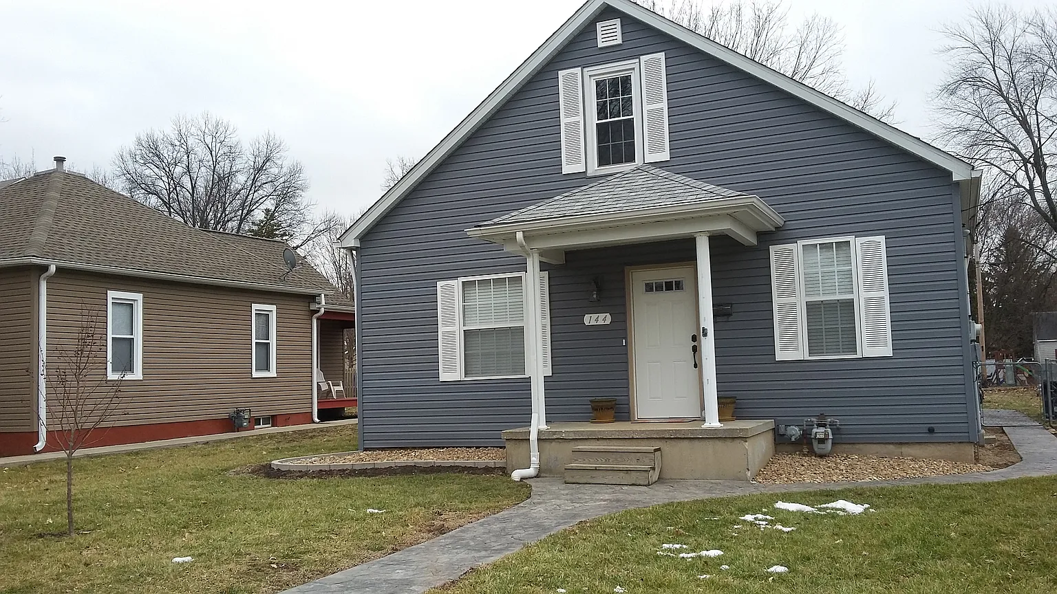 144 W Lincoln St photo 1