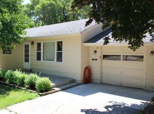3314 Morningside St, Ames, IA 50014