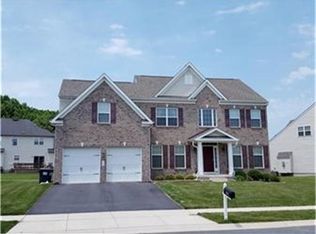 208 Michelle Ct, Newark, DE 19702