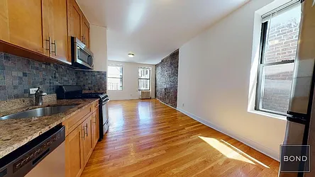 Rented by Bond New York