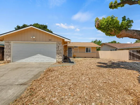 1217 Alderwood Way, Vacaville, CA 95687