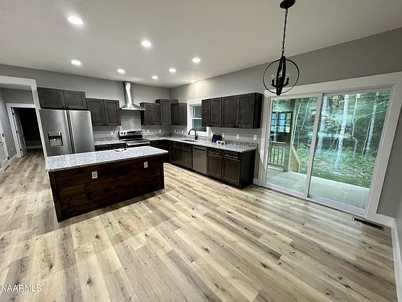 4th image of 166 Hawes Cir Lot 4
