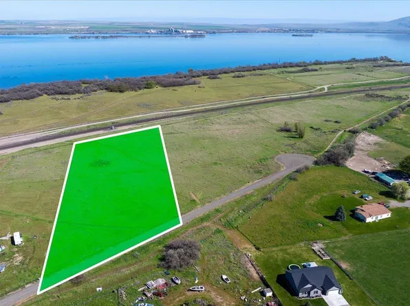 249225 E Toothaker Rd, Kennewick, WA 99337