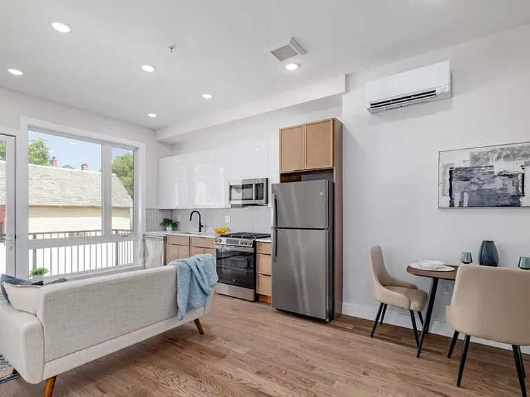 40 Lembeck Ave #2 — Photo 9