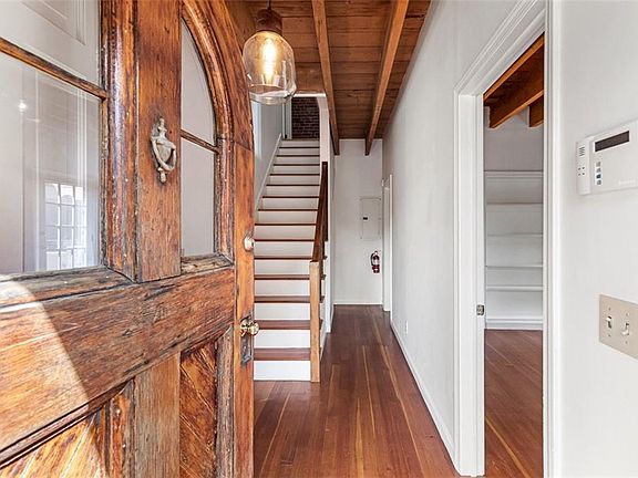 5th image of 193 Hope St #3