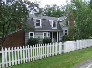 1120 County Line Rd, Gates Mills, OH 44040