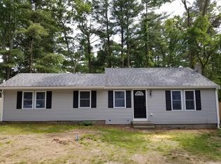 12 15th Ave, Wareham, MA 02571