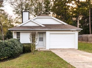 9001 Vicksburg Rd, Charlotte, NC 28227