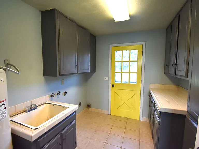 35725 Engle Rd SE — Photo 24