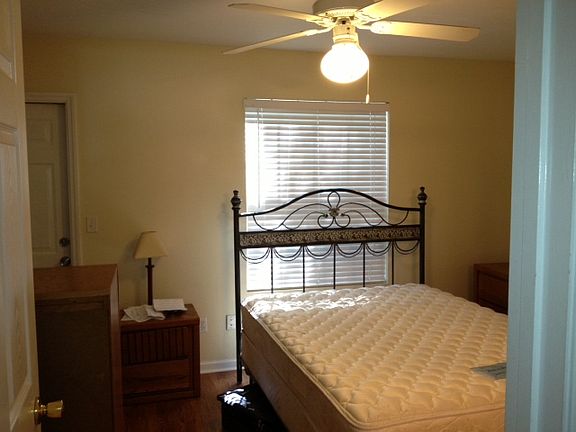 2nd image of 1387 Castelnau Ct APT 1