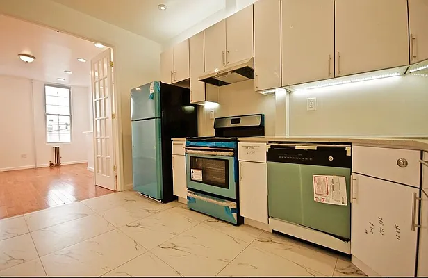 Rented by Compass | media 15