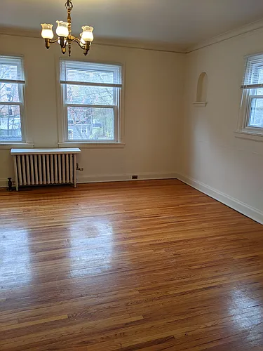 1019 S Farwell St #206 Photo 1