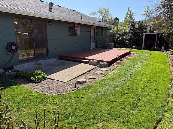5th image of 792 66th St