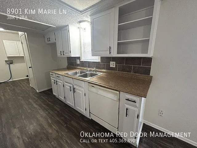 8901 Kim Marie Ln — Photo 4