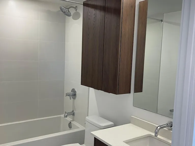 174 Clonmore Dr S #4-C — Photo 28