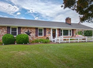 1013 Windy Ridge Dr, Bedford, VA 24523