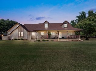 10517 Ravenswood Rd, Granbury, TX 76049