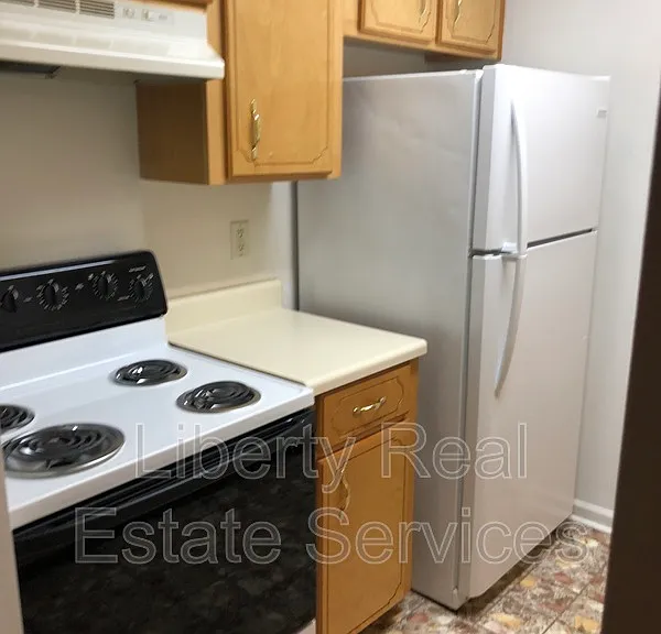 134 Rolland St #12 — Photo 8