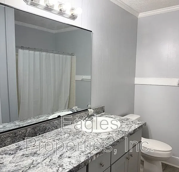 1901 Peachtree St #D — Photo 6