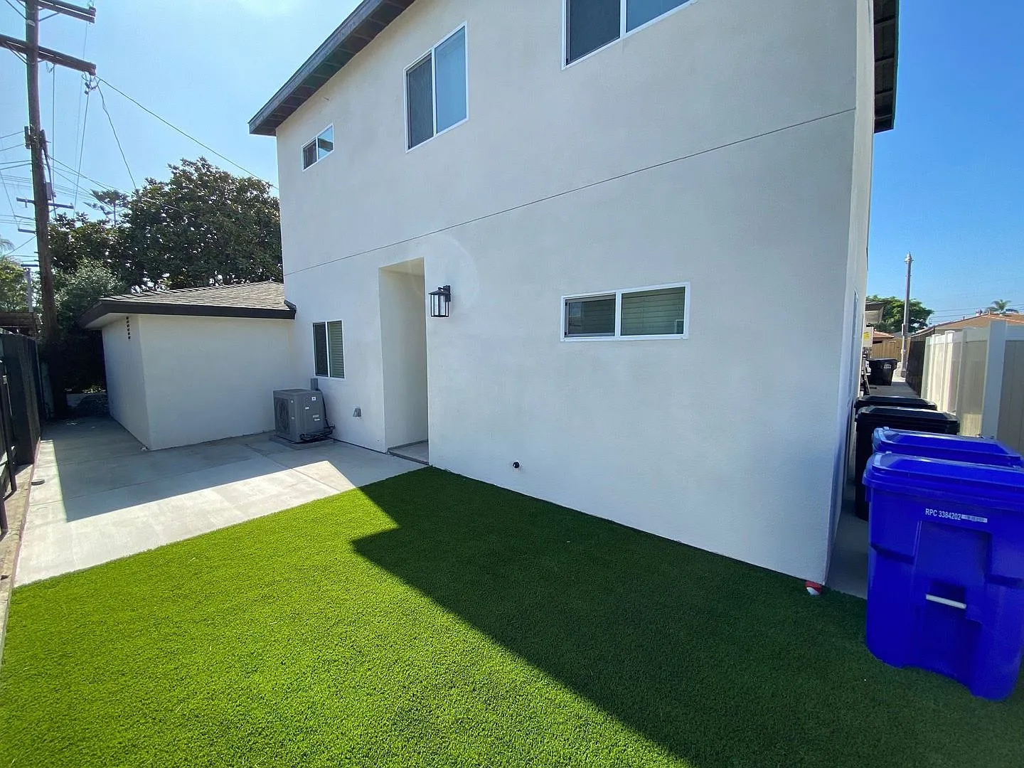 Great 4BD/2BA Option close to Campus — Photo 2