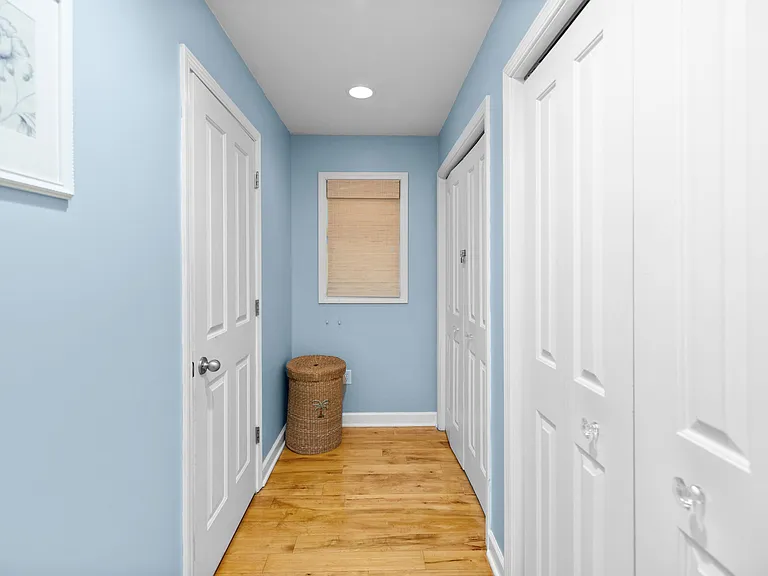 16061 Beech Ln — Photo 18