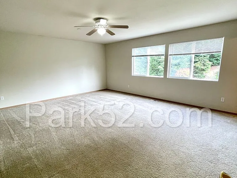 2632 Meyer St — Photo 5